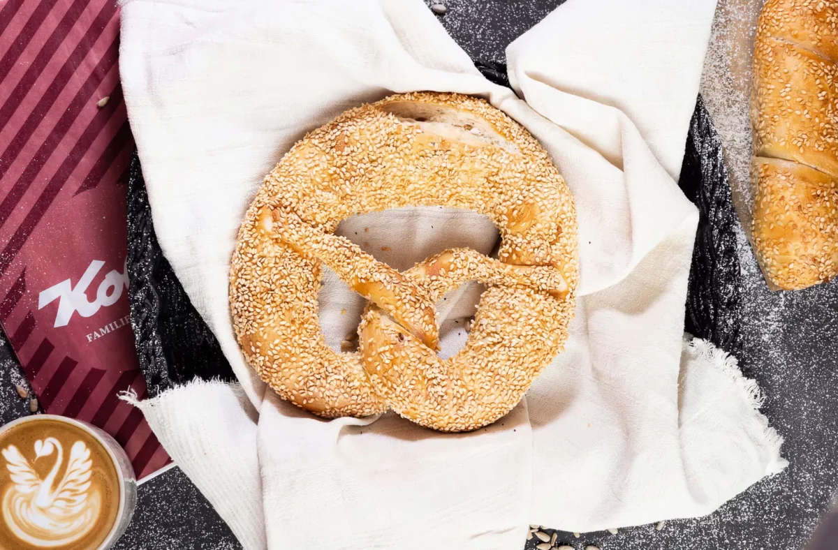 Laugenbrezel Sesam